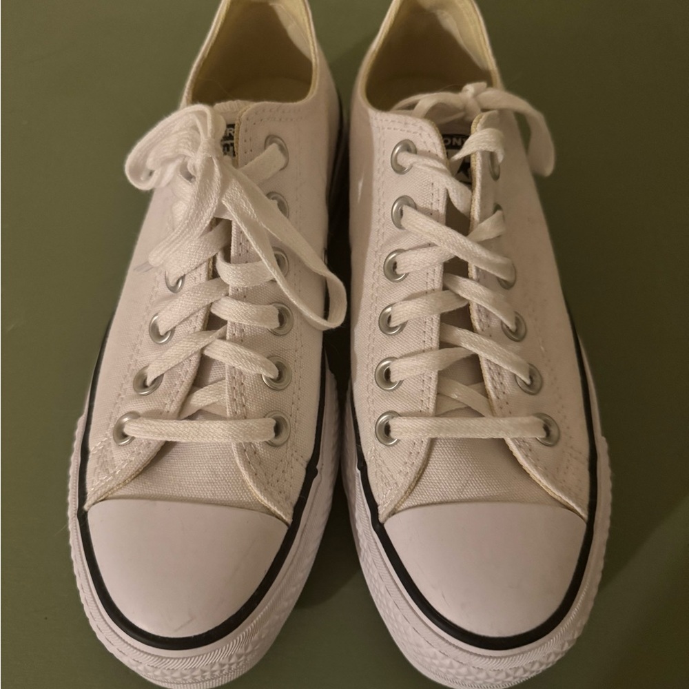 White Platform Converse (6.5)